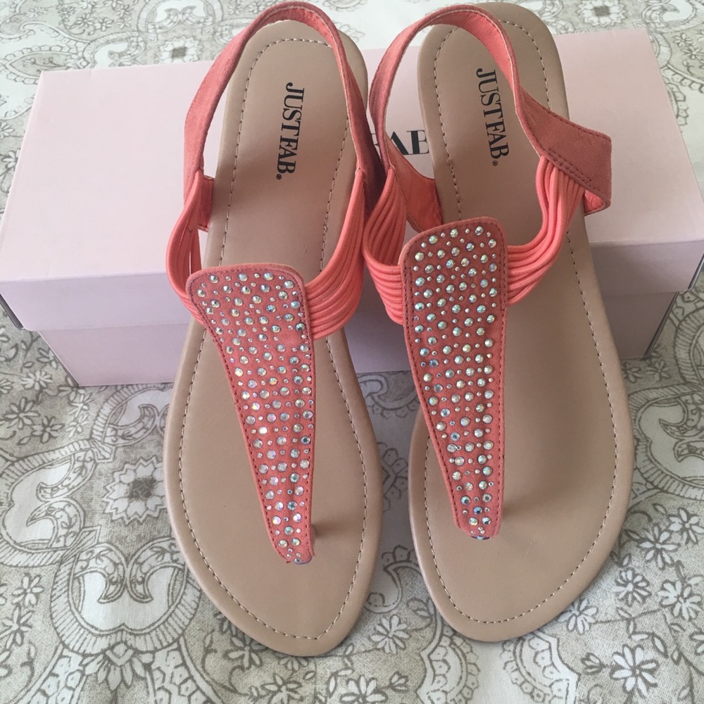 JustFab Coral Sandals, Size 8, NWT, Adorable!